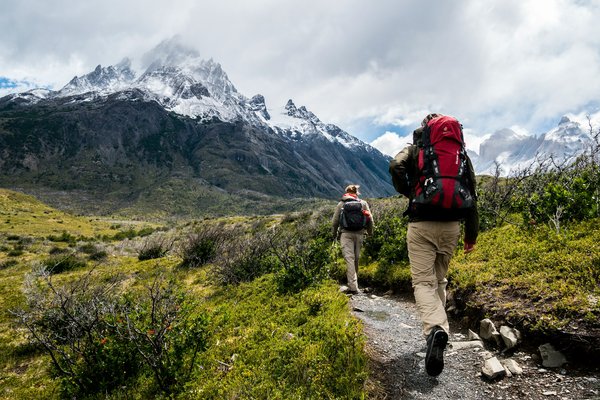 Quels sont les conseils pour une randonnée dans le parc national de Glacier, USA?